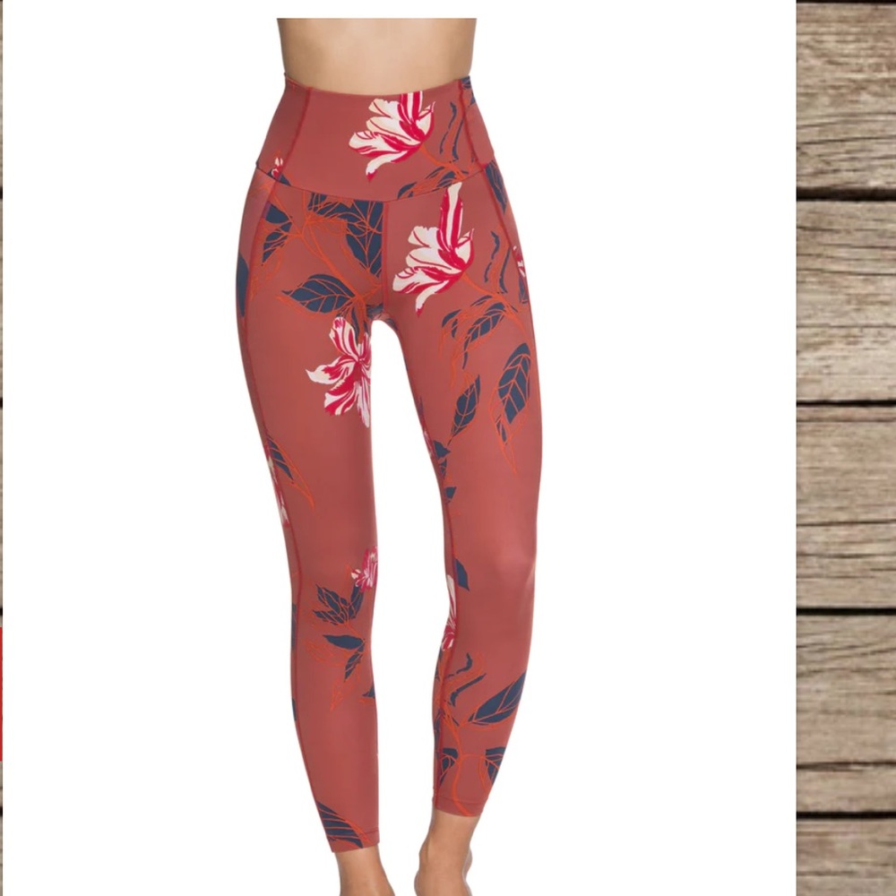 Maaji Dazeful High Tullip High Rise Leggings,Size Small